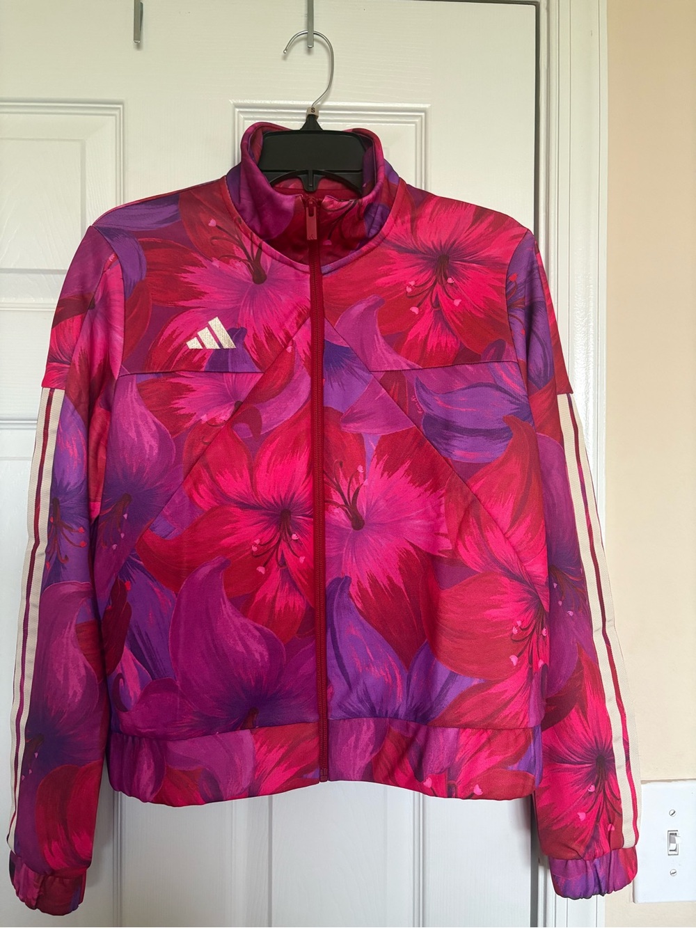 NEW! FARM Rio Women's Magenta & Purple Sweatsuit Jacket -Large - Picture 3 of 6